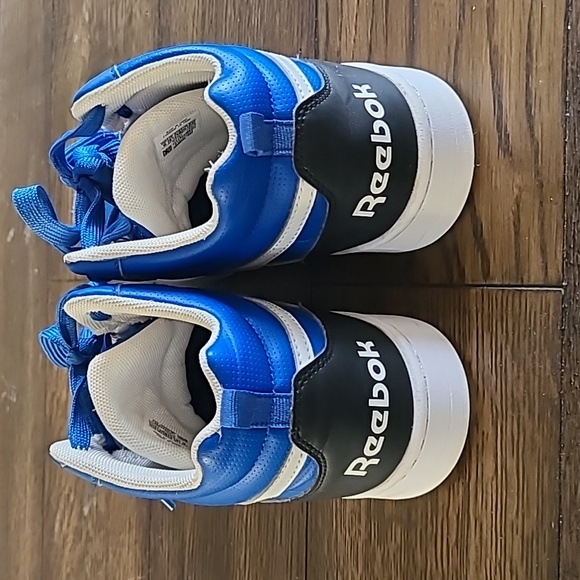 Reebok Kids Shoes - Picture 4 of 7